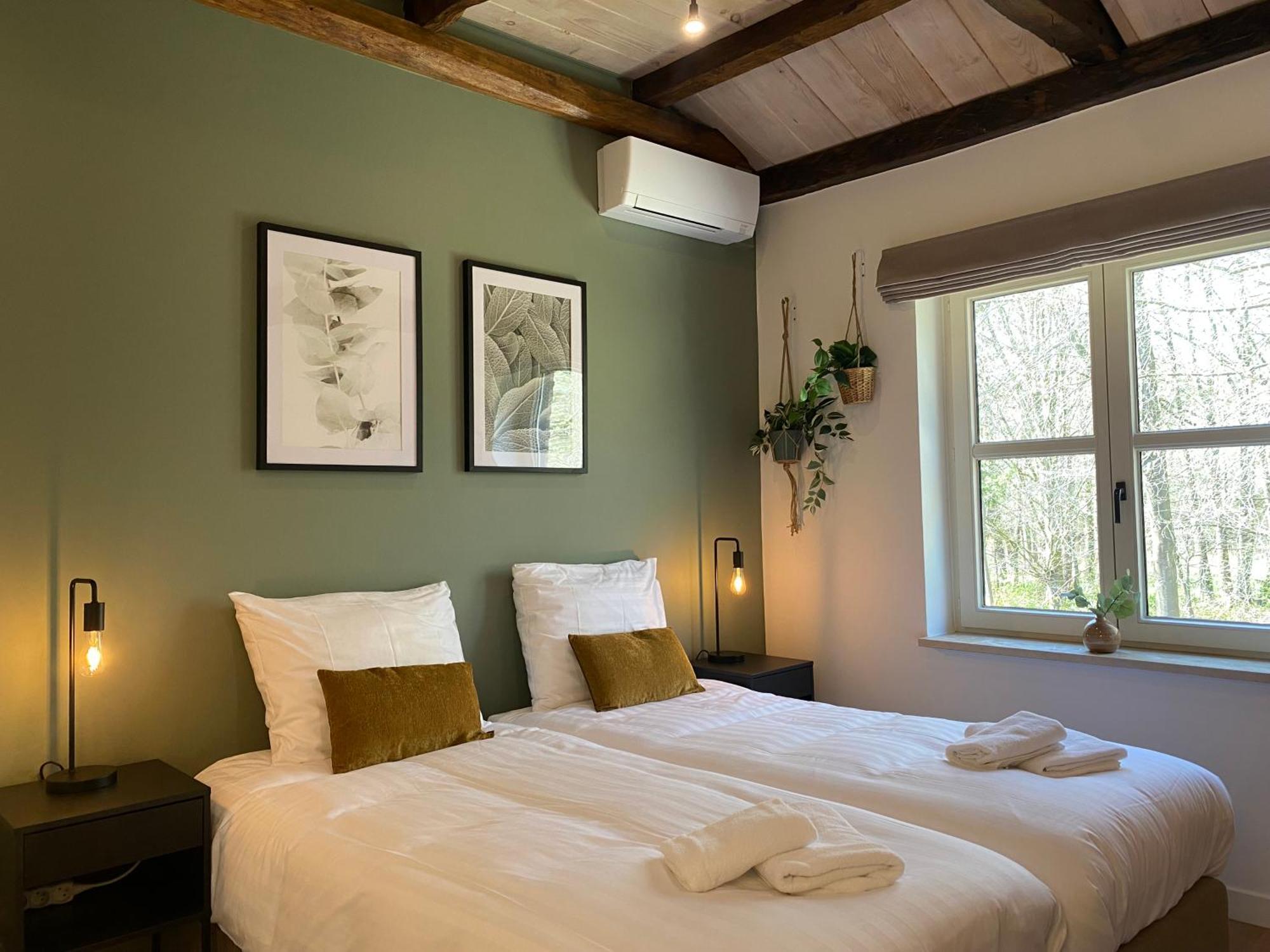 Landgoed De Hoogmolen Hotell Opglabbeek Exteriör bild