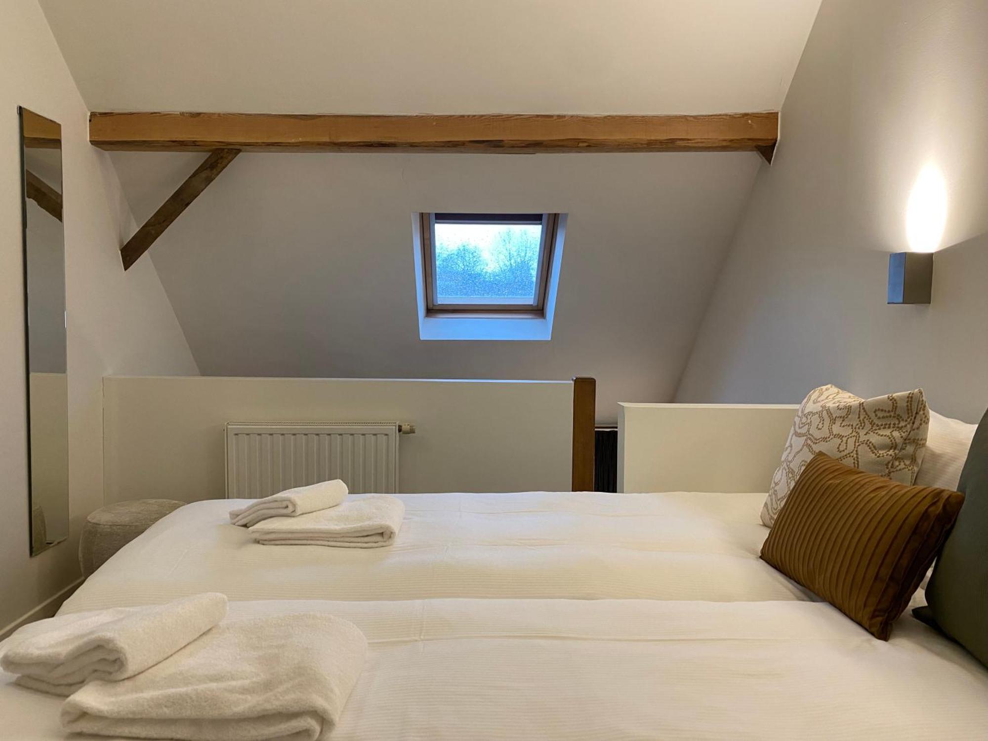 Landgoed De Hoogmolen Hotell Opglabbeek Exteriör bild