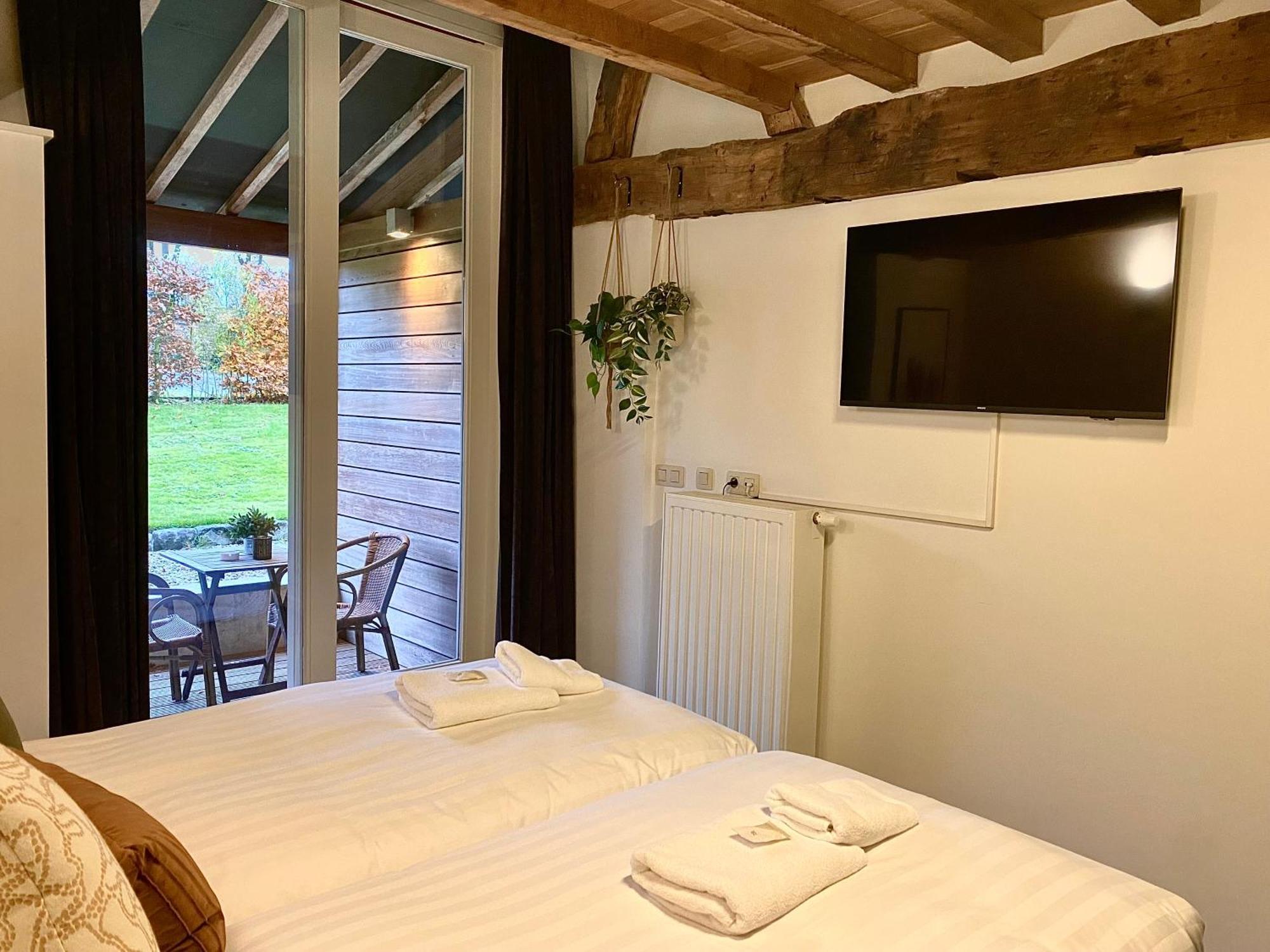 Landgoed De Hoogmolen Hotell Opglabbeek Exteriör bild