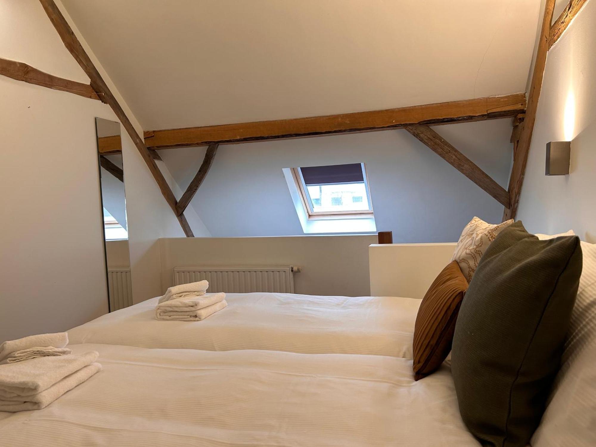 Landgoed De Hoogmolen Hotell Opglabbeek Exteriör bild
